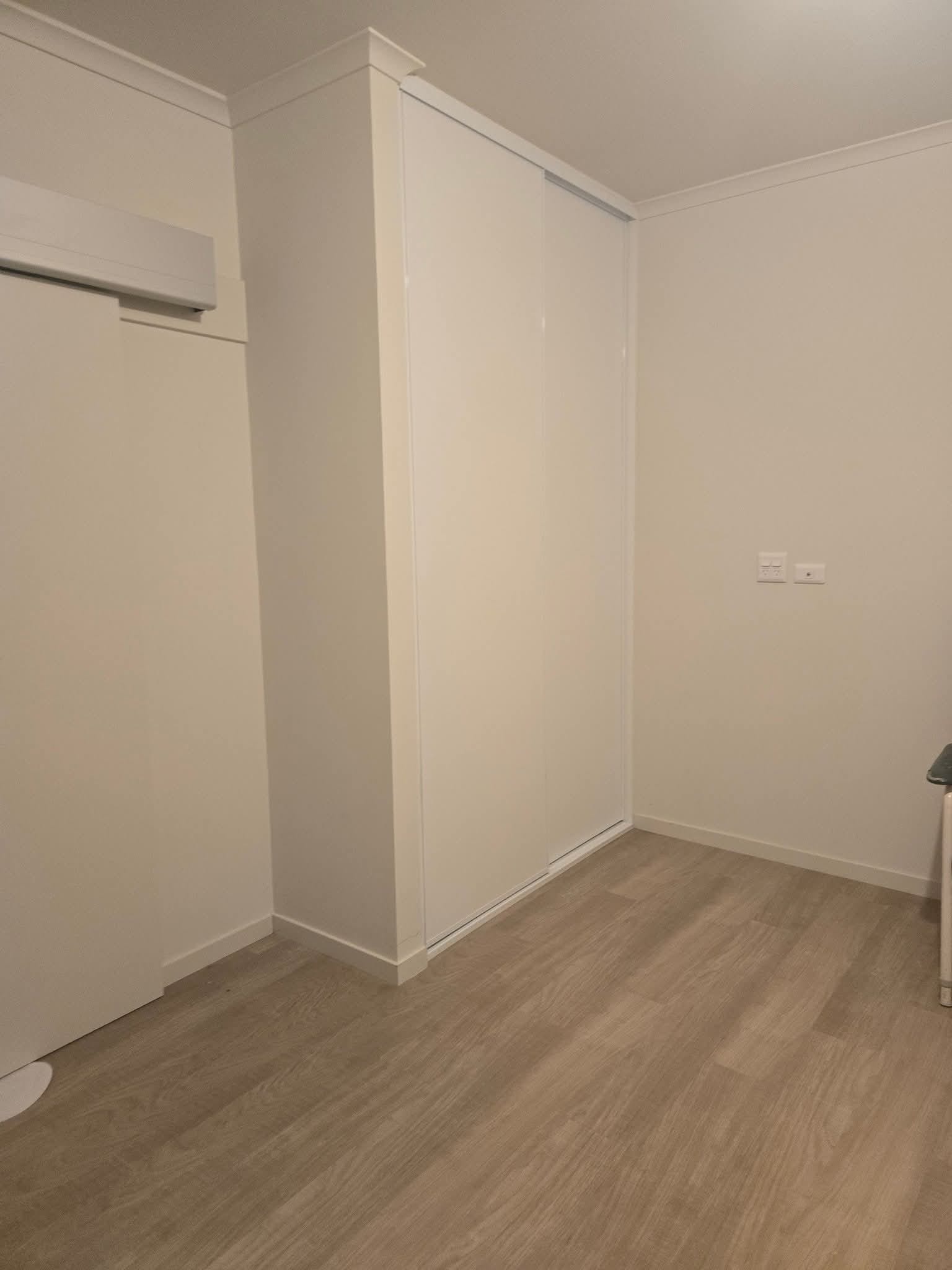 Elizabeth North SA Property Female Only Wardrobe